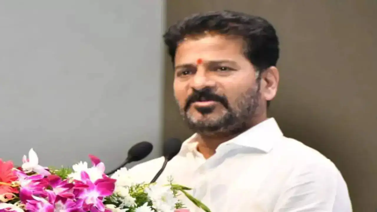 ప్రతి తండాలో స్కూల్, పంచాయితీ భవనం.